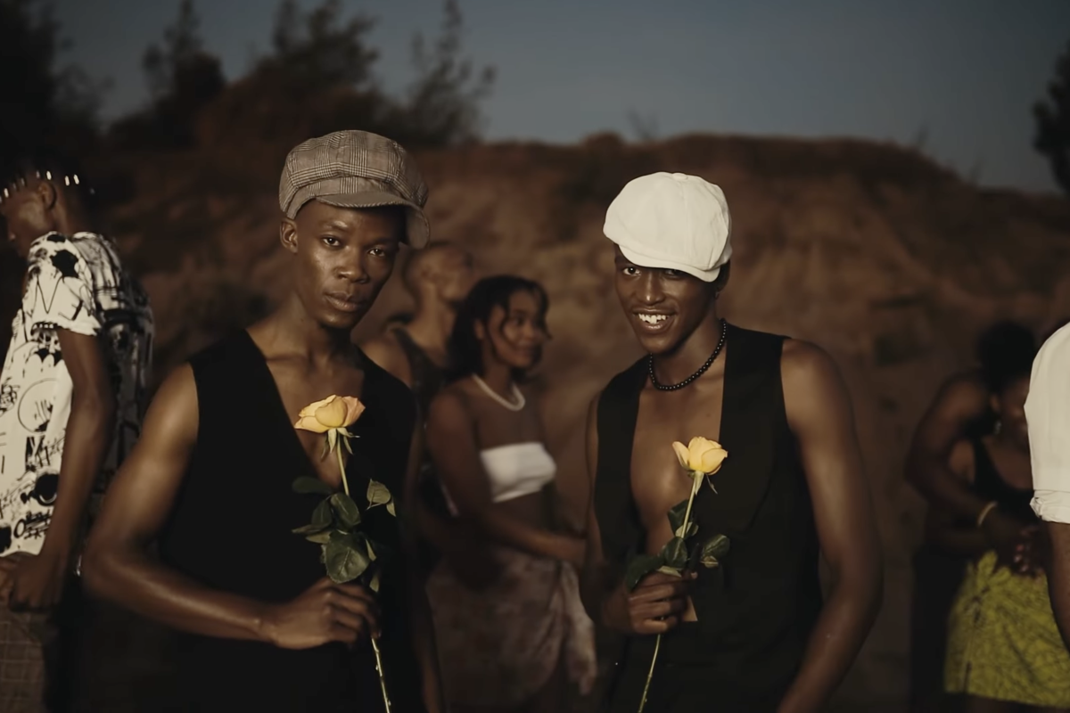 ​Screengrab from Omali Themba’s “Mahlo a Batho” music video, YouTube.